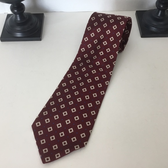 Roundtree & Yorke Burgundy Men’s Silk Tie - Picture 1 of 6